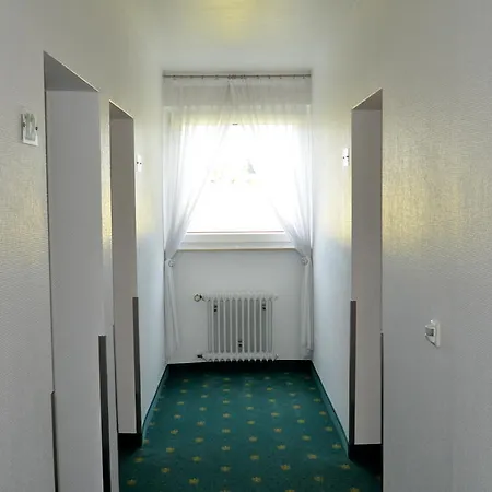 מלון Sulzbacher Hof 3*